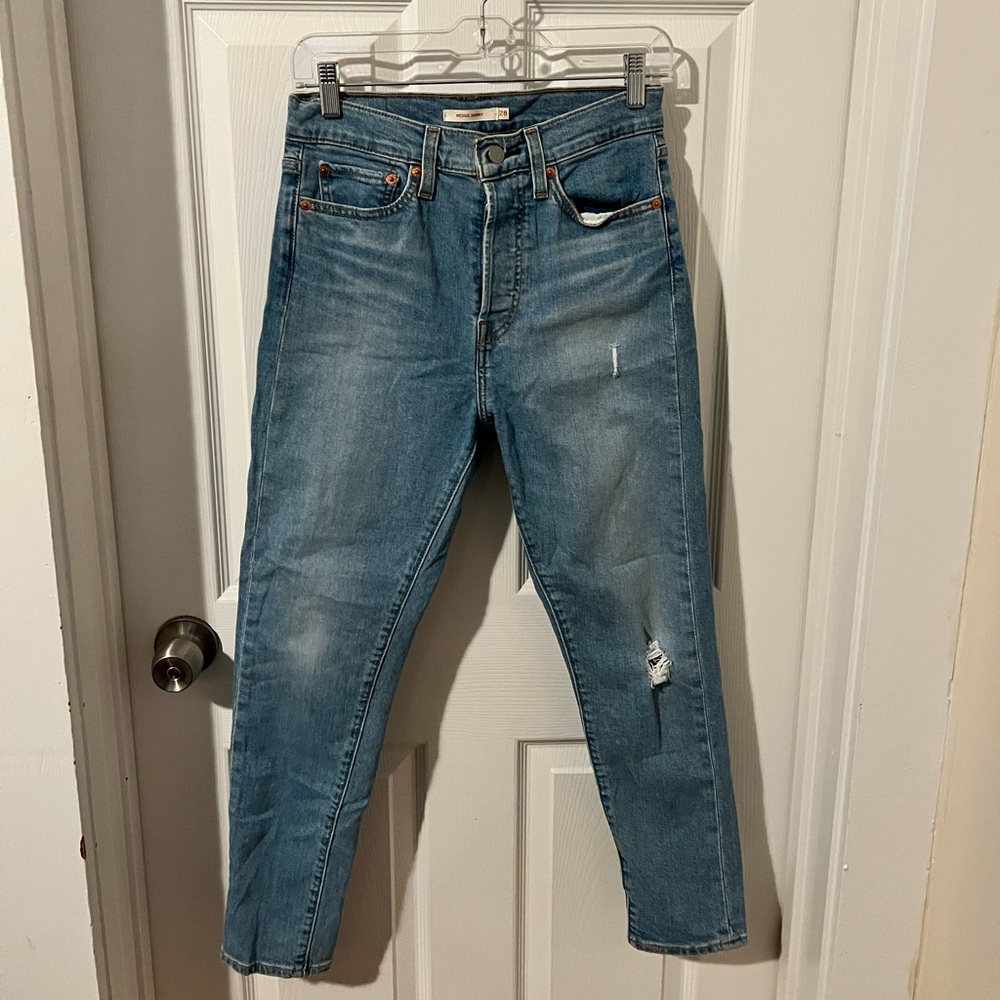 Levi’s skinny wedgie jeans
